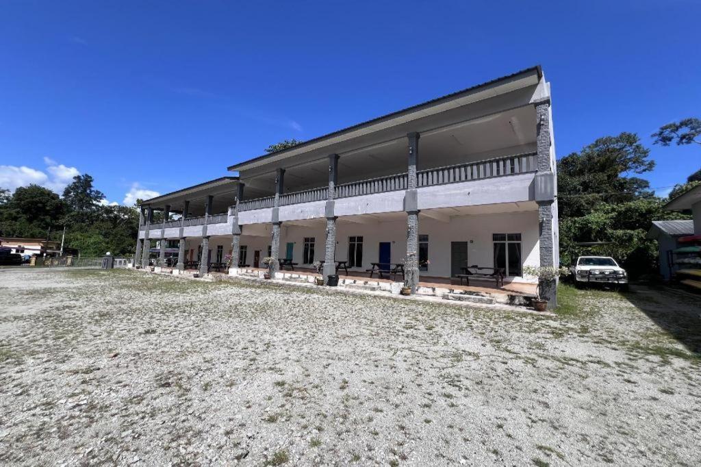 Jasa Resort Sungai Lembing Exterior photo